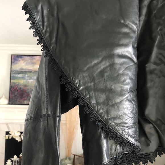 Vintage 80’s Cropped Leather Jacket, Sz 6-8 - Picture 6 of 9